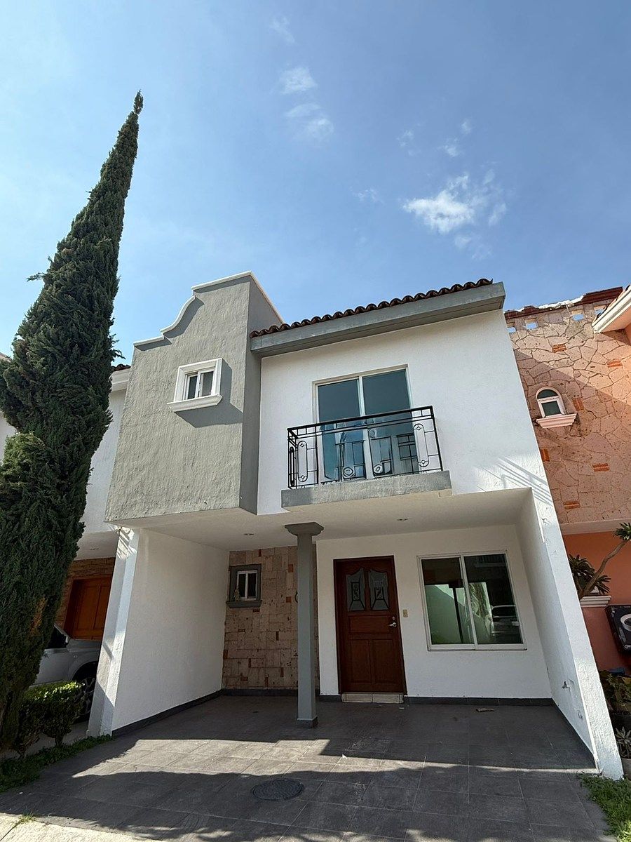 Casa en Real de Valdepeñas, Zapopan, foto 2 de 36