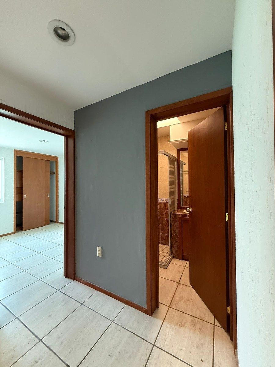 Casa en Real de Valdepeñas, Zapopan, foto 25 de 36