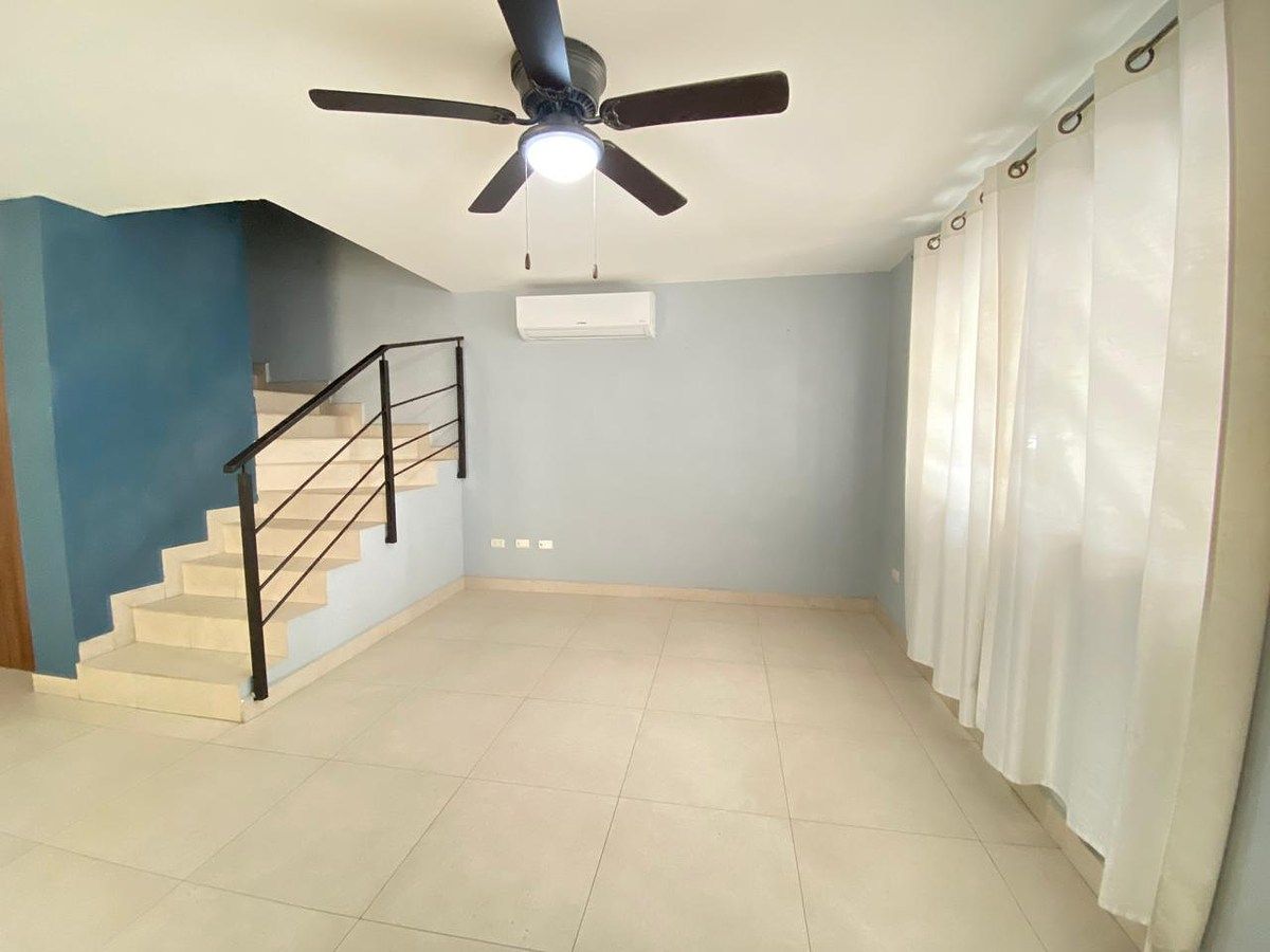 Casa en Valle de Cumbres, García, foto 4 de 24