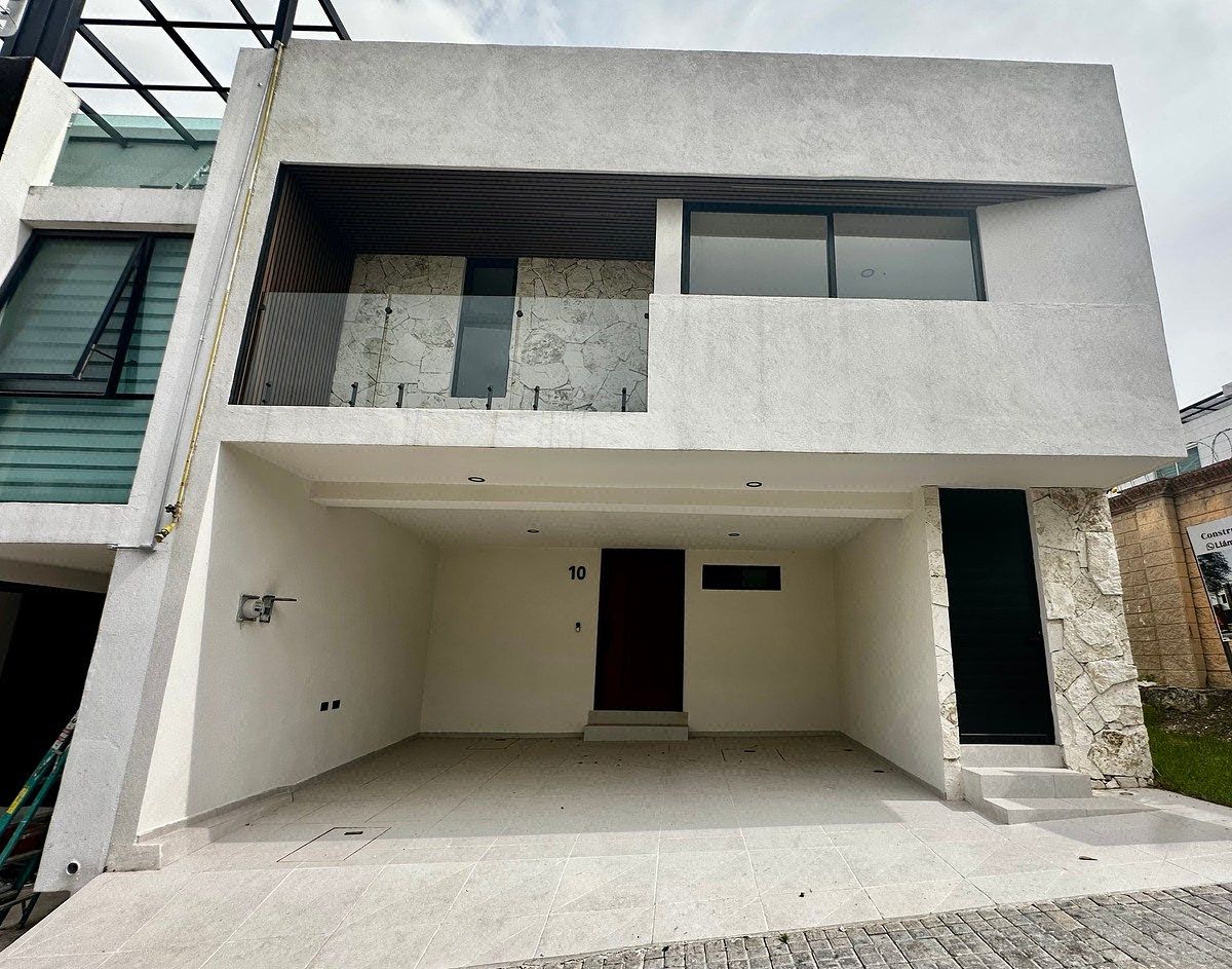 CASA EN VENTA LOMAS  DE ANGELOPOLIS PUEBLA, foto 1 de 41