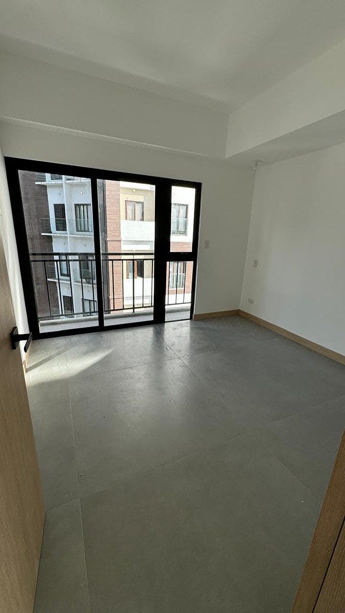 Apartamento en Zona 10, Guatemala, foto 8 de 13