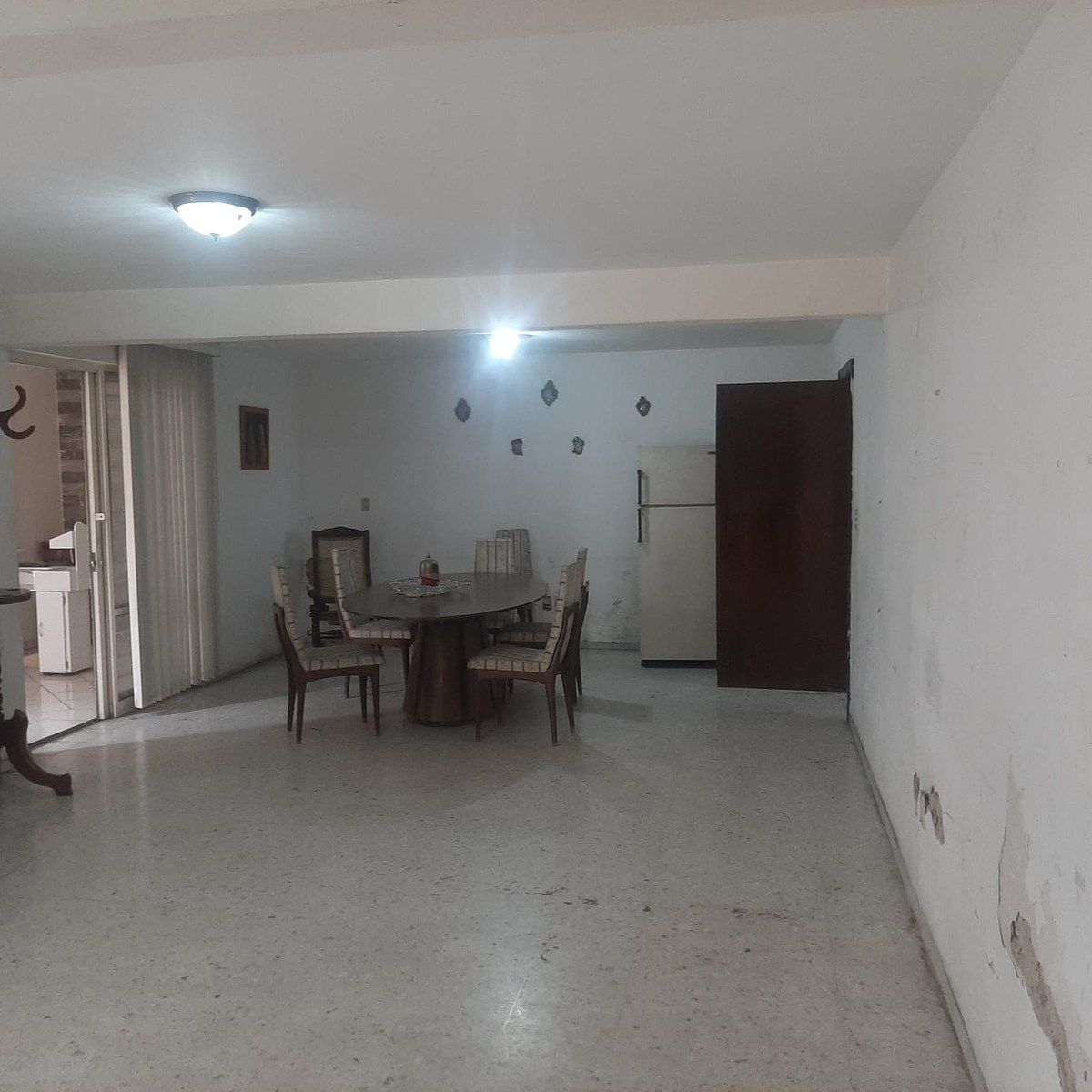 Casa en Jardines del Bosque Norte, Guadalajara, foto 8 de 37