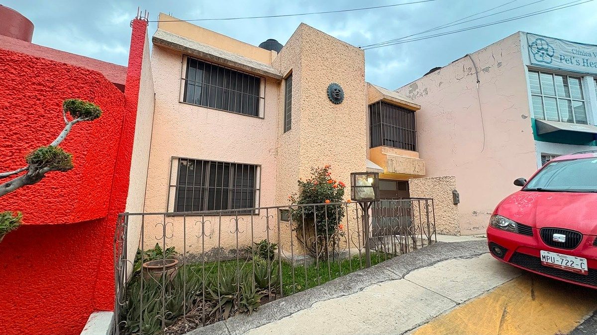 Se vende casa duplex en la Concordia, photo 1 of 17