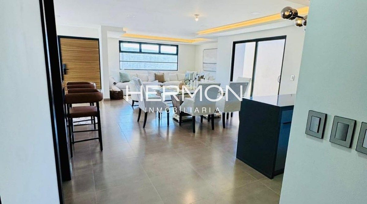 Casa en venta en punta azul, photo 1 of 22