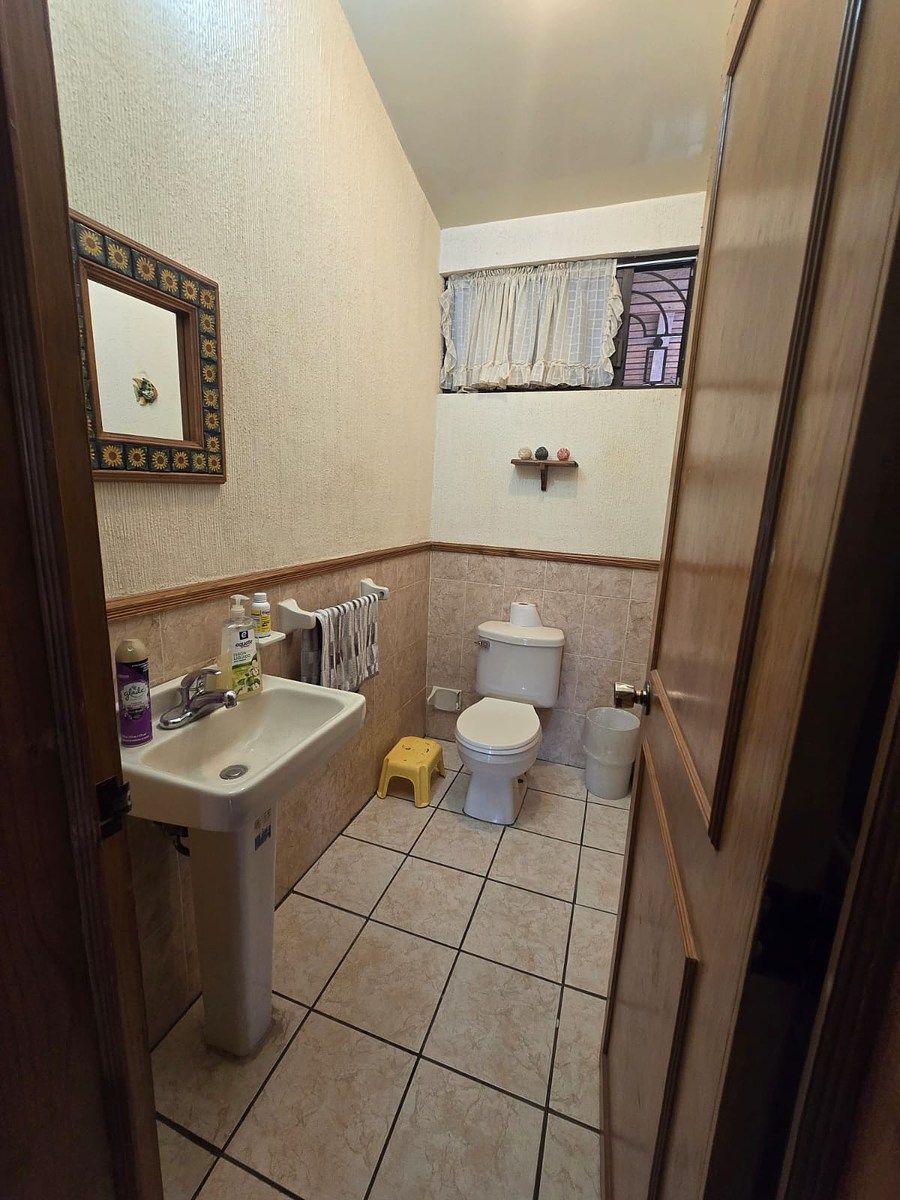 House in Gated Community in Campestre Huertas La Joya, Querétaro, photo 8 of 13