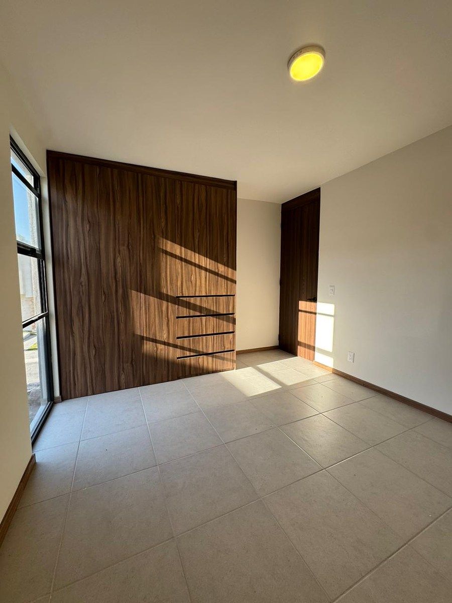 Casa em Zibatá, El Marqués, foto 3 de 14