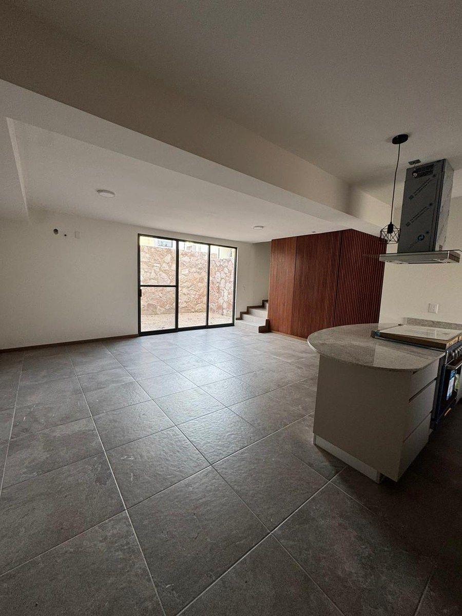 Casa em Zibatá, El Marqués, foto 4 de 14