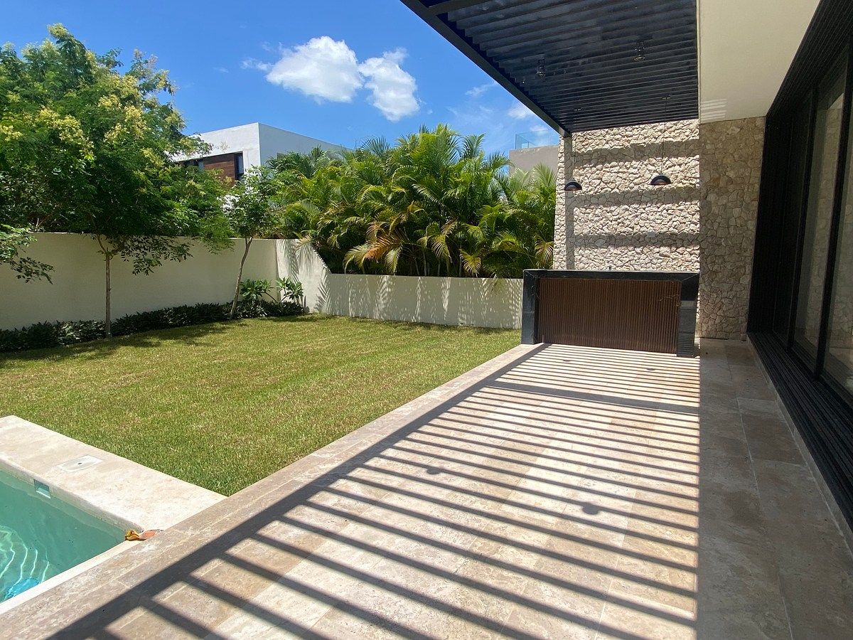 Casa en Yucatán Country Club, Mérida, foto 2 de 7