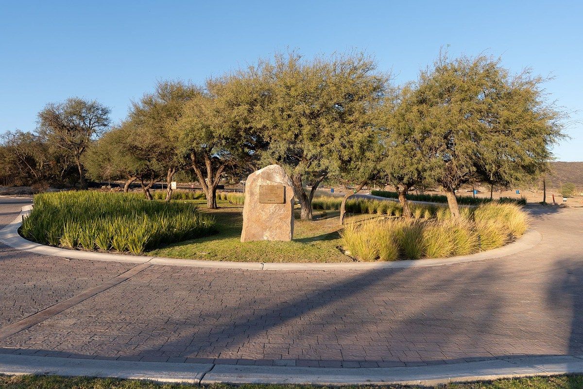 Terreno en Venta en Simaté Parque Residencial con Entorno Natural - foto 2