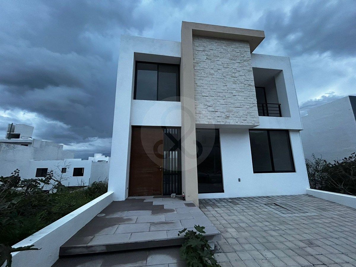 Casa nueva en condominio privado · Amenidades · $4M · Nuevo Refugio Querétaro, foto 1 de 23