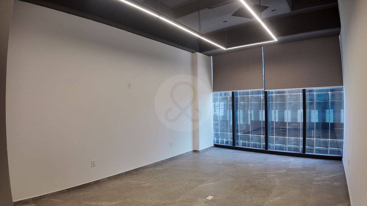 Sala Comercial em Jurica, Querétaro, foto 24 de 41