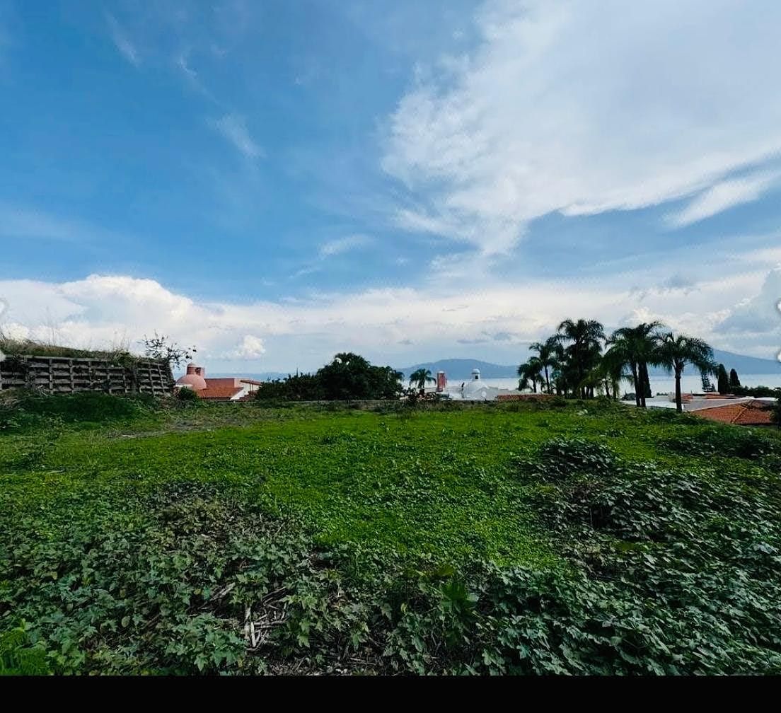 Lote em Ajijic Centro, Chapala, foto 2 de 10