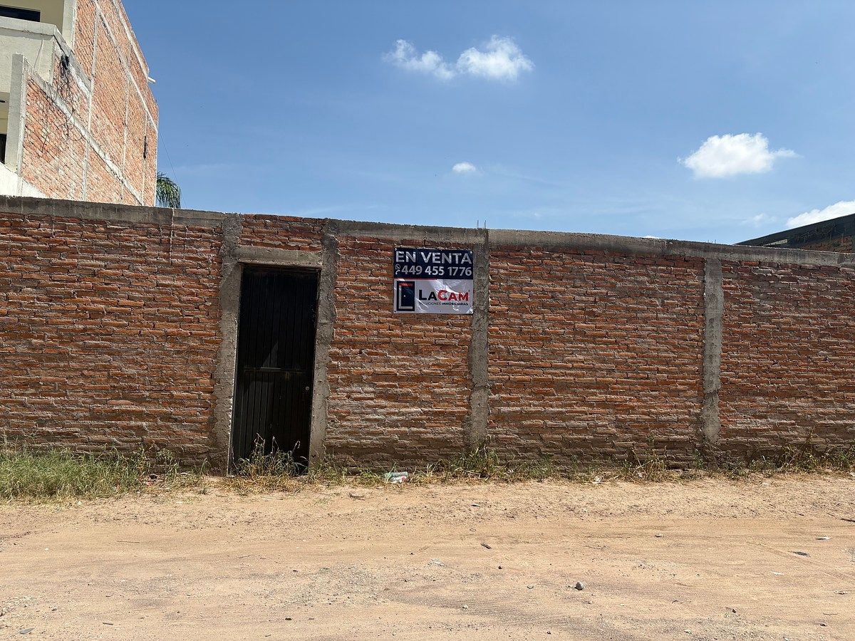 Lot in Trojes de Alonso, Aguascalientes, photo 2 of 6
