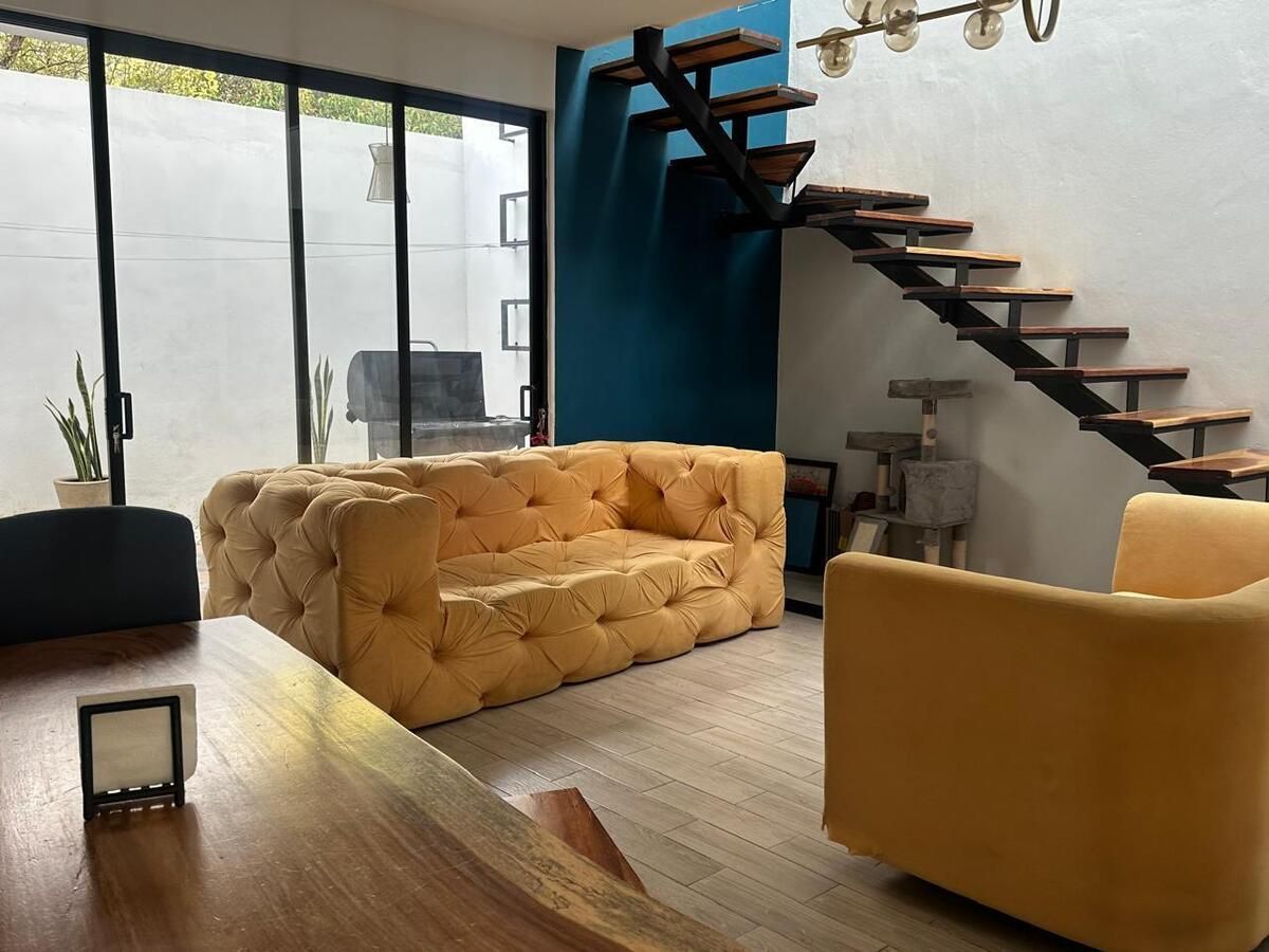 Casa en venta en Privada Cartagena, Corral de Piedra, foto 1 de 15