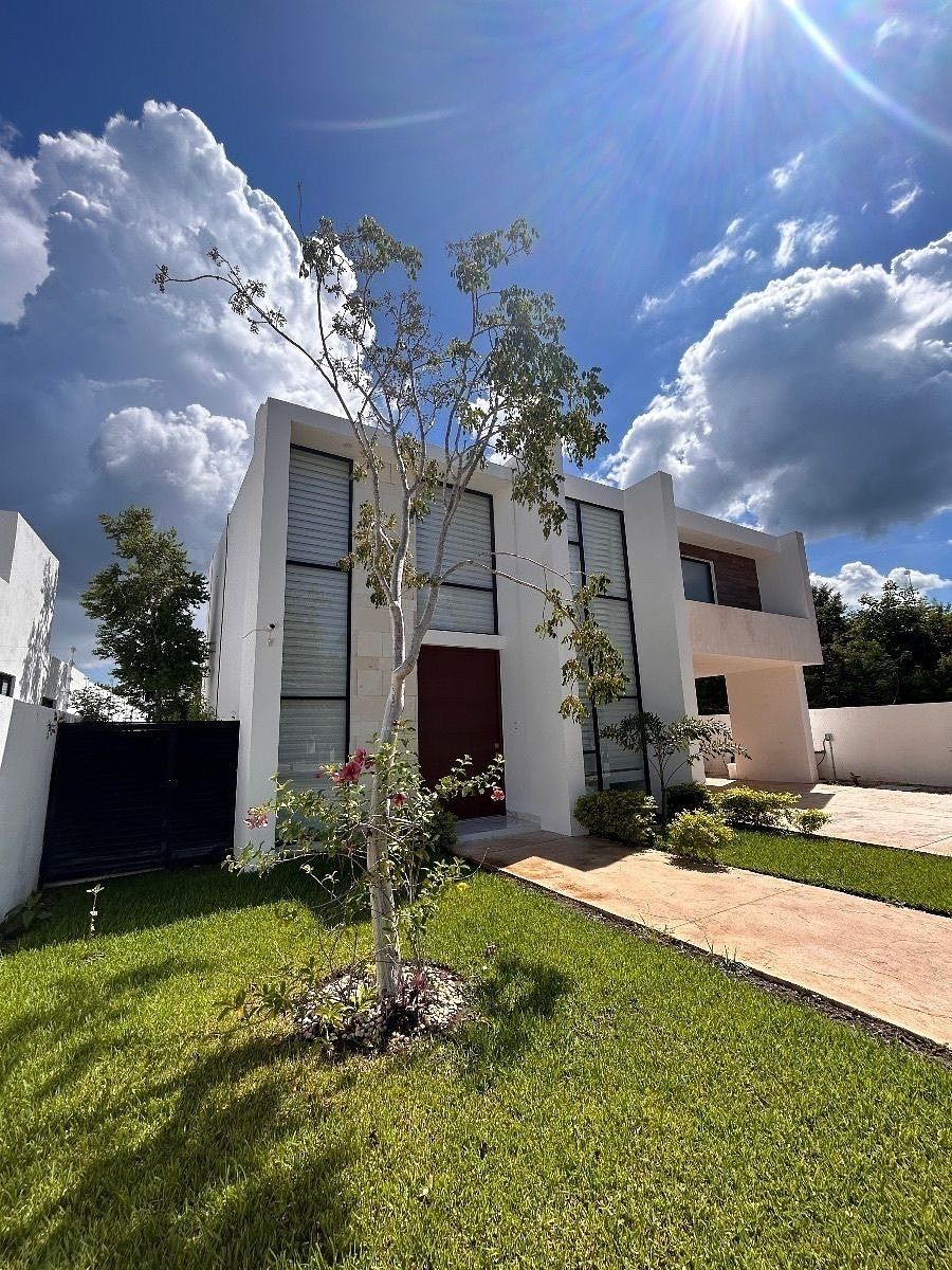 ITMLS ALUGUEL E VENDA Casa 3 Quartos 2 Andares-Painéis Solares-Privada Rejoyada, foto 1 de 34