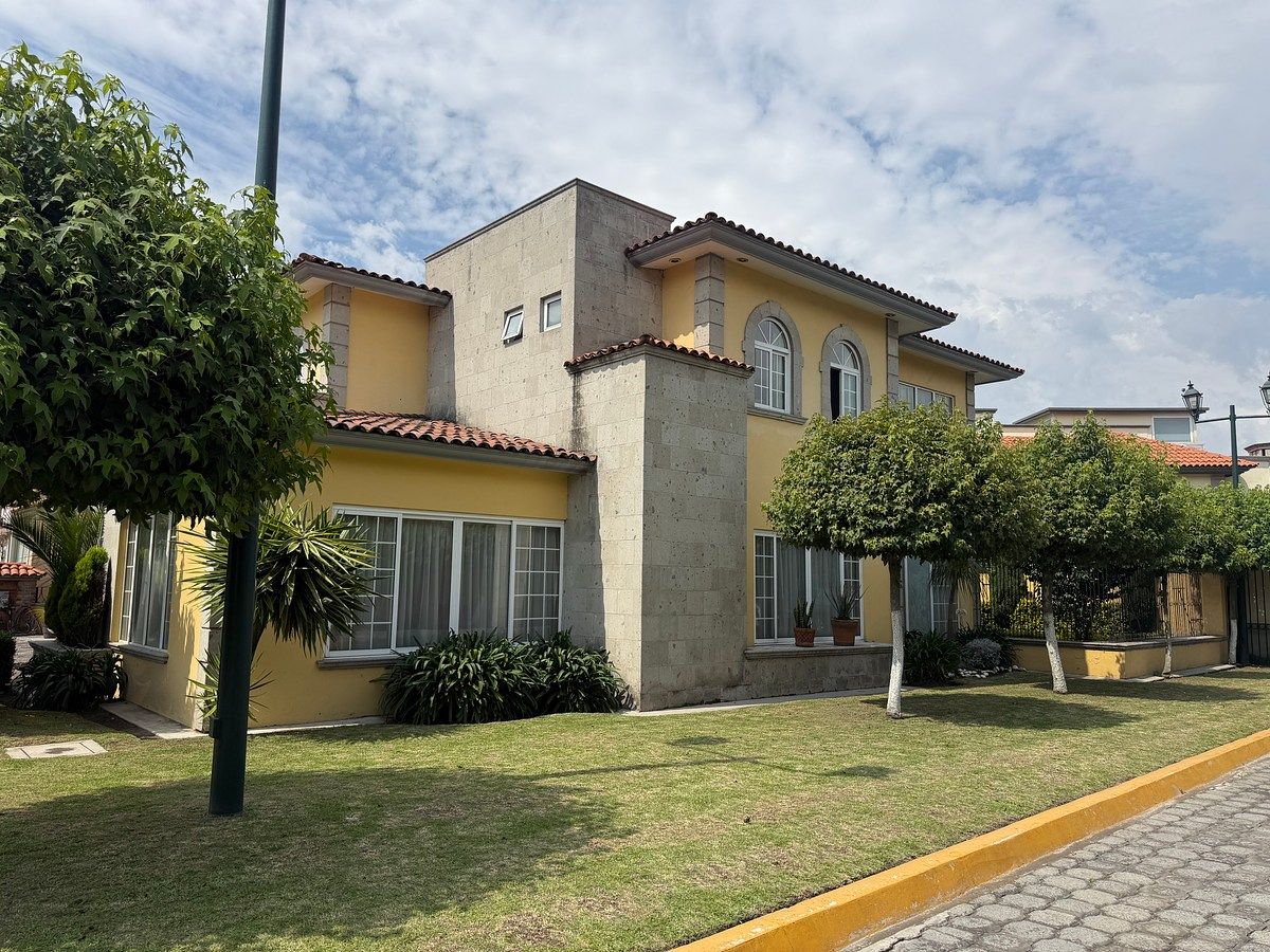 Casa en La Providencia, Metepec, foto 3 de 33