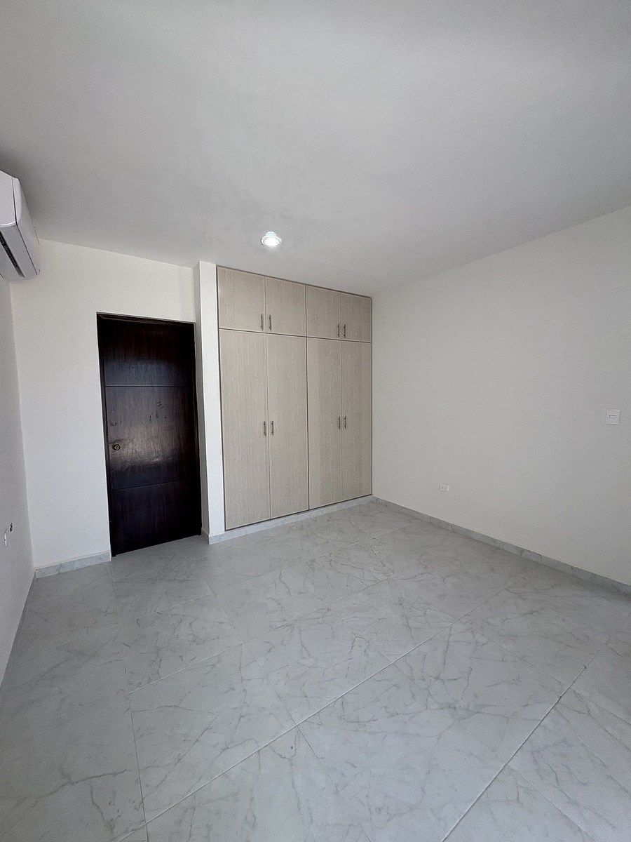 House in Gated Community in Cholul, Mérida, photo 11 of 40