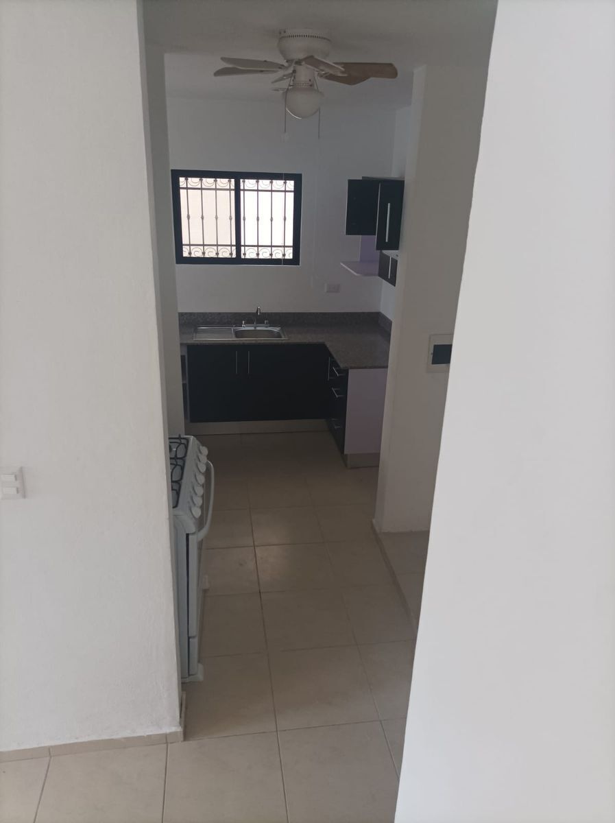 Casa en condominio en Gran Santa Fe, Mérida, foto 7 de 16