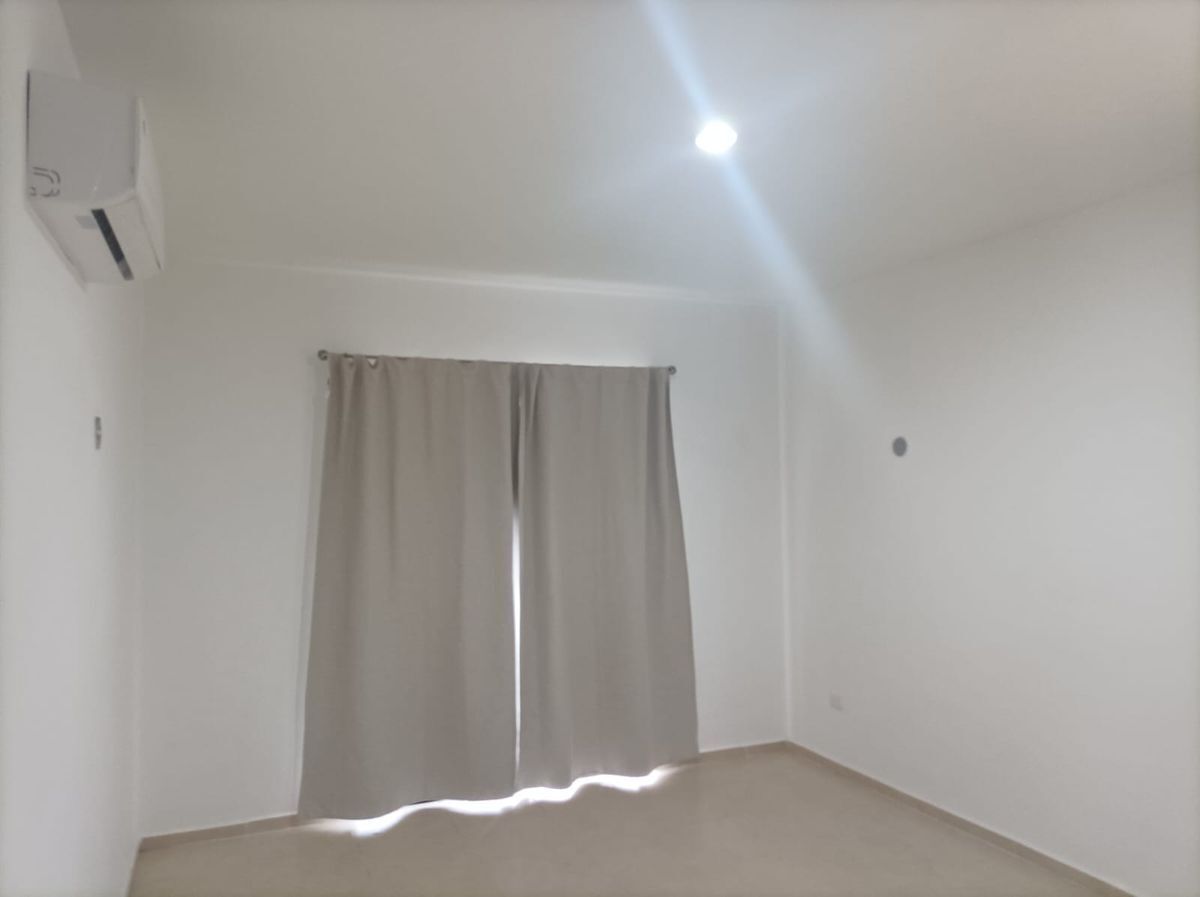 Casa en condominio en Gran Santa Fe, Mérida, foto 12 de 16