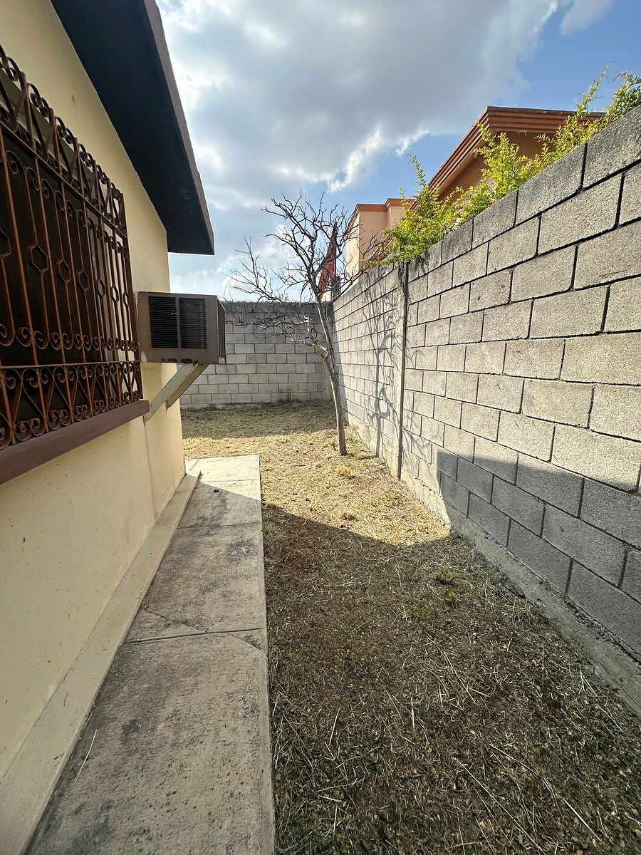 House in Colinas de San Jerónimo, Monterrey, photo 22 of 38