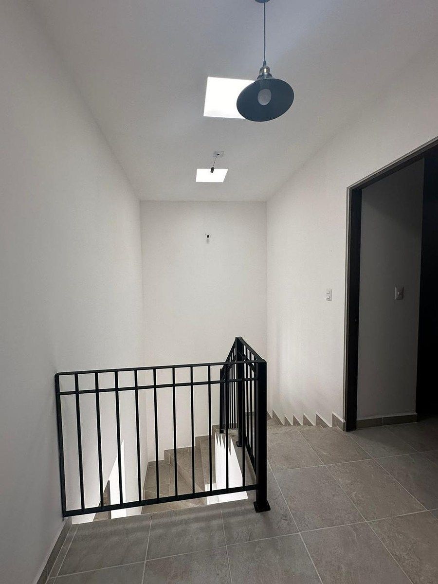 Casa en Lagunillas, León, foto 8 de 19