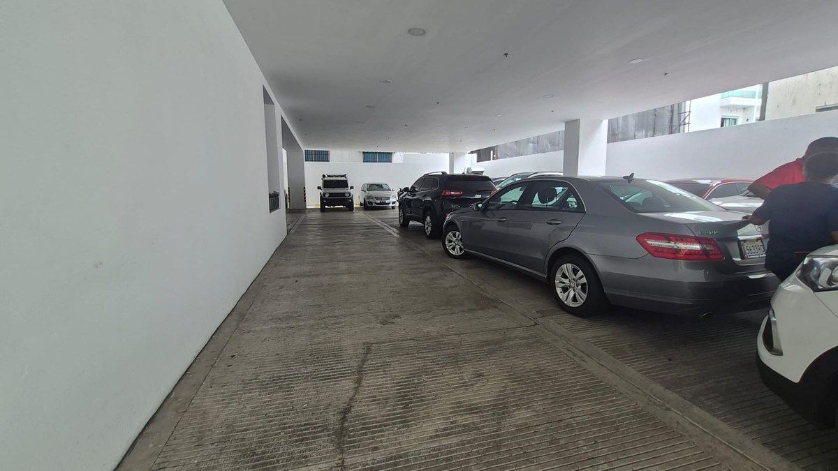 Oficina en Bella Vista, Santo Domingo Centro (Distrito Nacional), foto 16 de 16