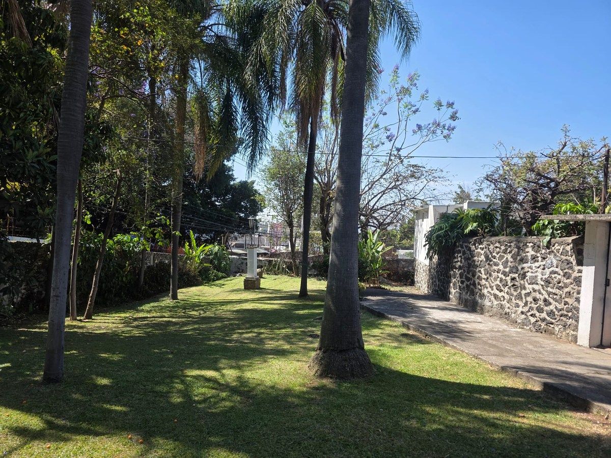 Lot in Jardines de Cuernavaca, Cuernavaca, photo 6 of 10