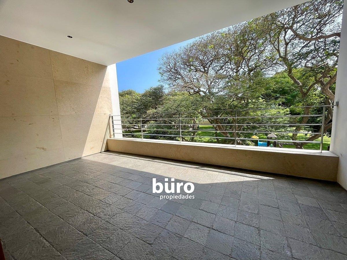 Terraza con linda vista al parque., foto 4 de 24
