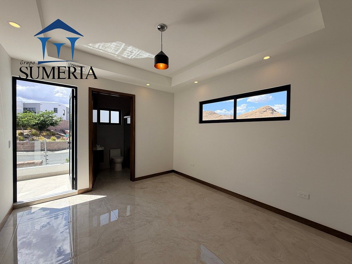 Casa em Bosques del Valle, Chihuahua, foto 10 de 12