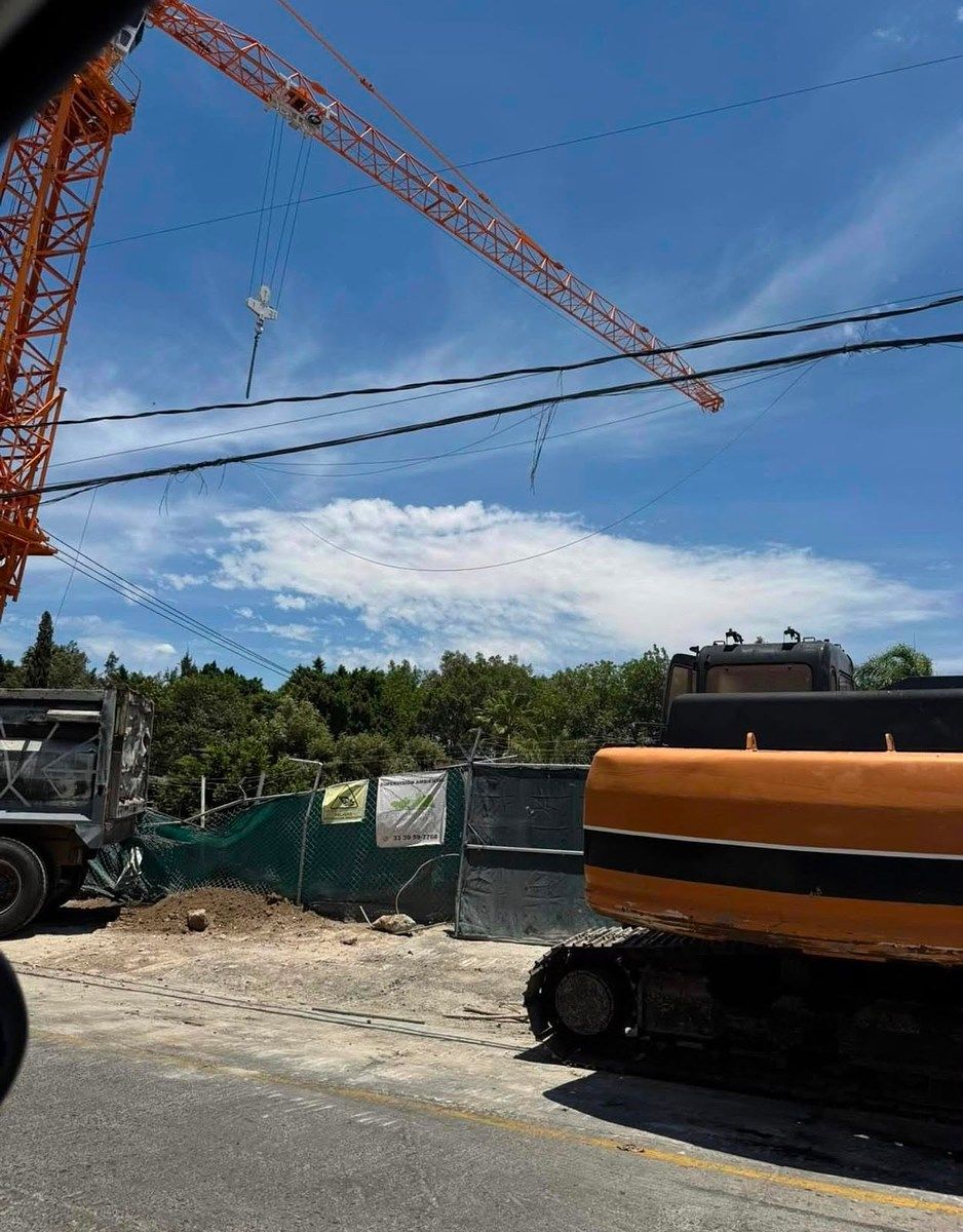 TERRENO À VENDA EM PROVIDÊNCIA NA RUA ALBERTA ESQUINA MONTEVIDÉU, foto 1 de 2