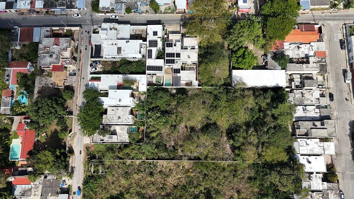 Terreno en venta en Cholul, Mérida | Ideal para desarrollo habitacional, foto 1 de 6