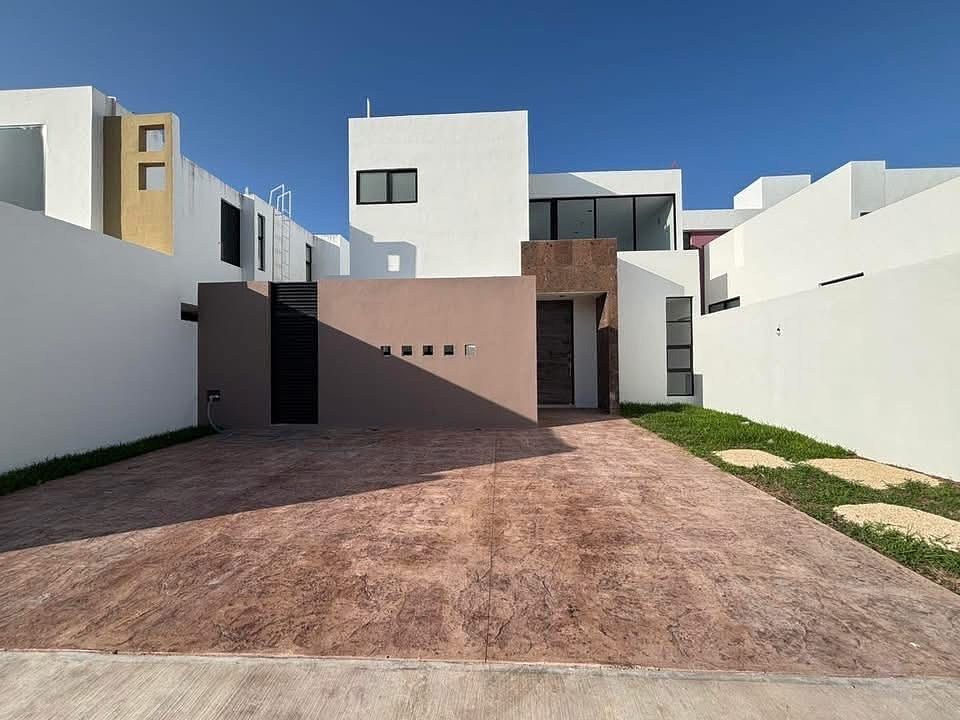 Casa em Conkal, Conkal, foto 2 de 24