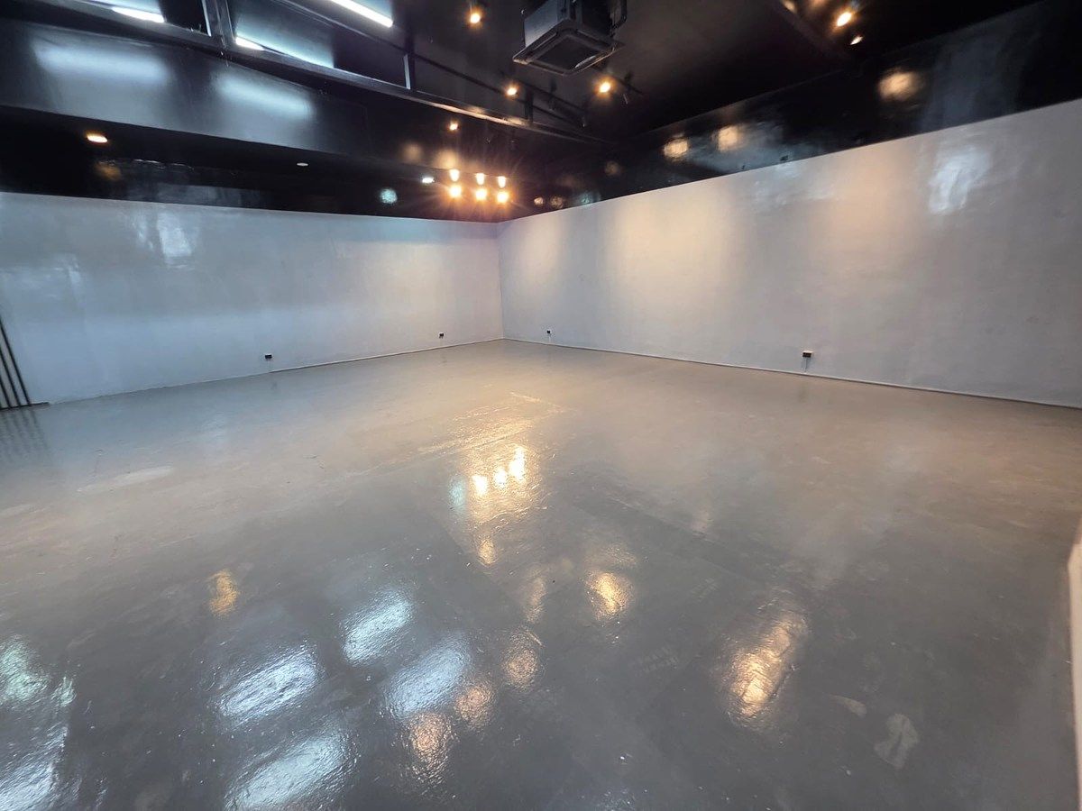 PROPIEDAD EN ALQUILER IDEAL PARA SHOWROOM U OFICINAS – ZONA 10 - Image 5