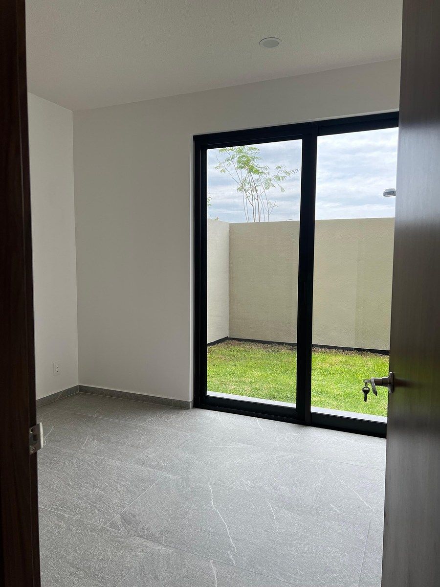 Apartment in Zarú, El Marqués, photo 15 of 16