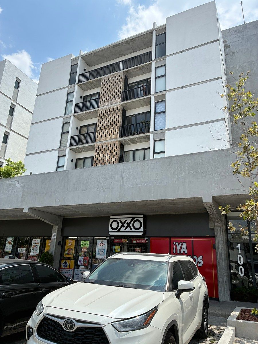 Área comercial (Oxxo ), foto 25 de 27