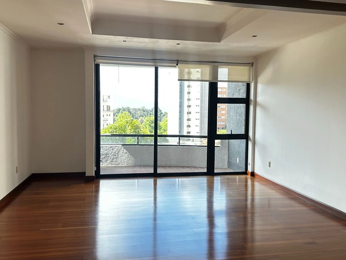 APARTAMENTO EN ALQUILER – EDIFICIO BELLAGIO, ZONA 14 - Image 1