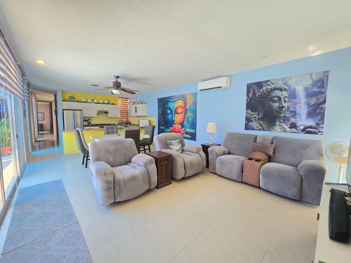 Villa in Progreso Centro, Progreso, photo 2 of 17