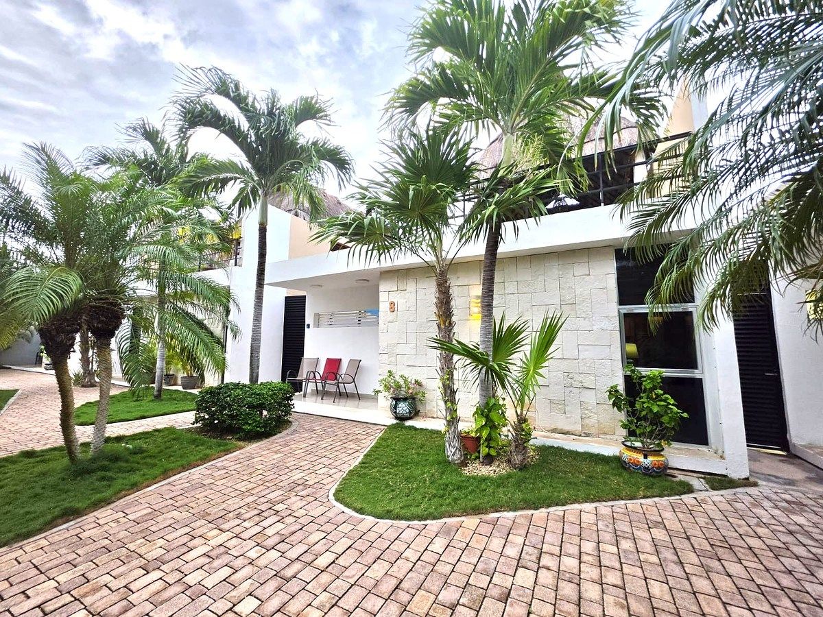 VILLA  AMUEBLADA A 150 METROS DEL MAR DE PROGRESO, foto 1 de 18
