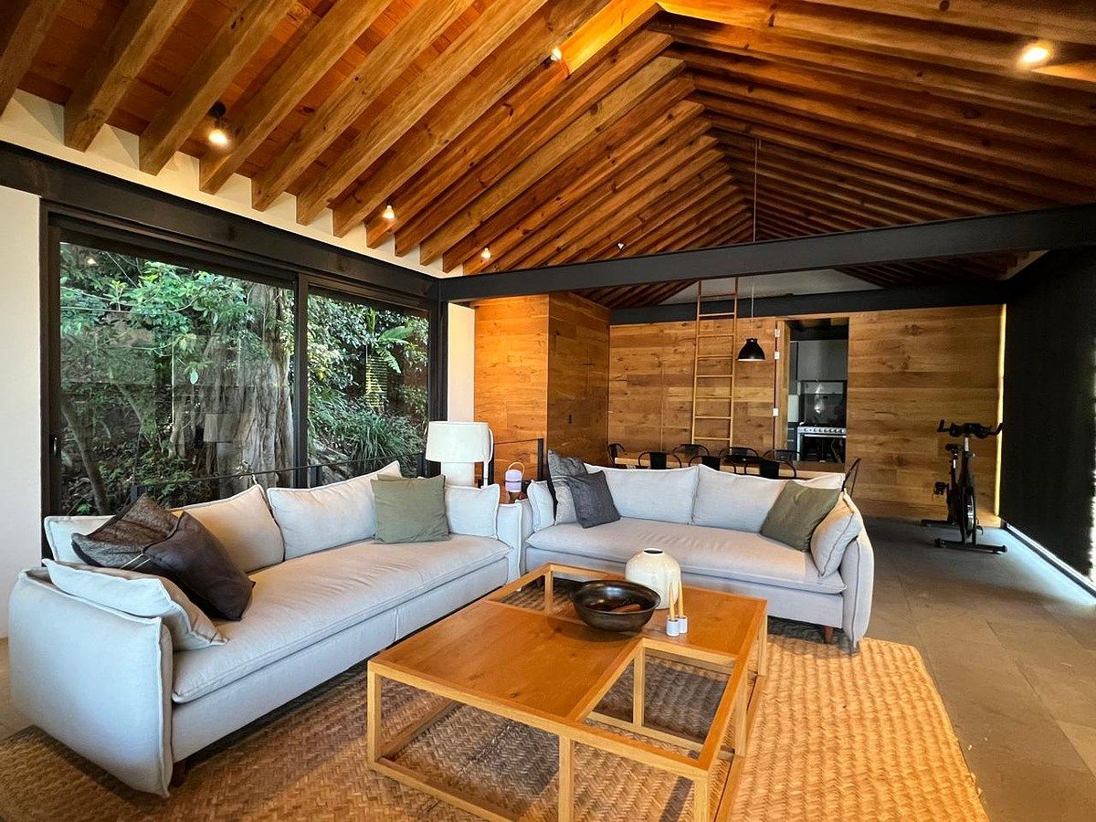 House in Gated Community in Santa María Ahuacatlan, Valle de Bravo, photo 40 of 47