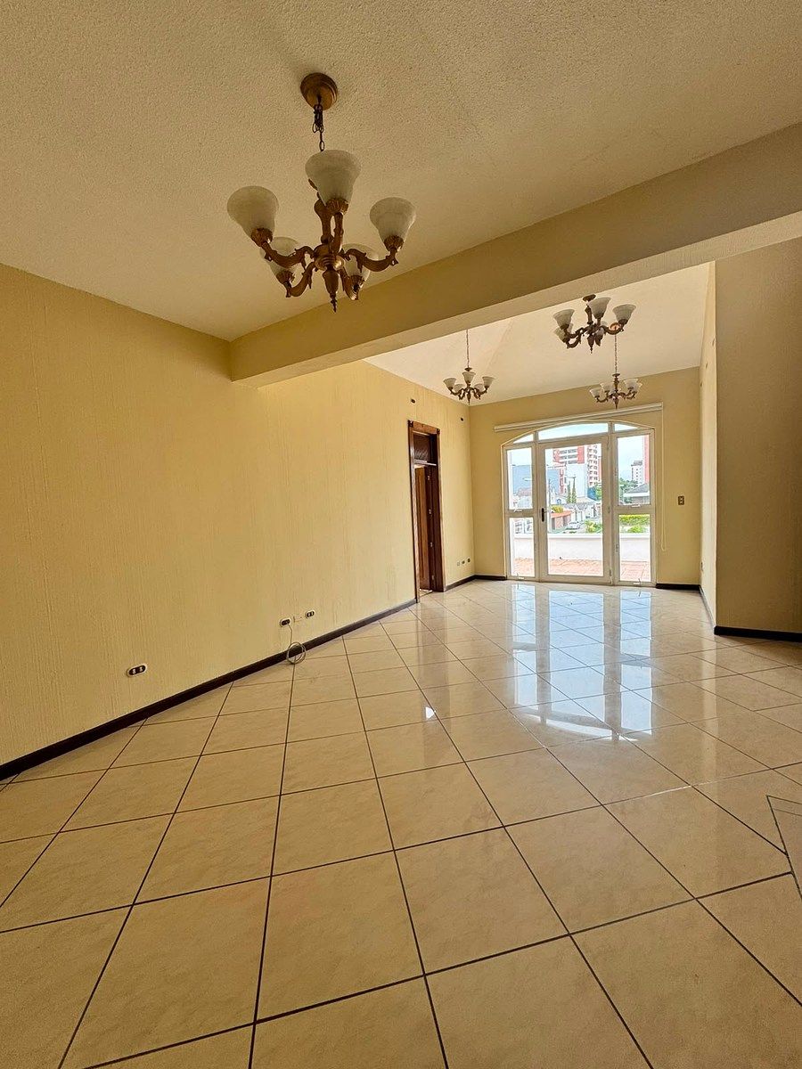 Casa en Zona 13, Guatemala, foto 10 de 17