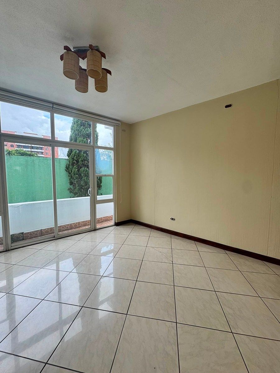 Casa en Zona 13, Guatemala, foto 12 de 17