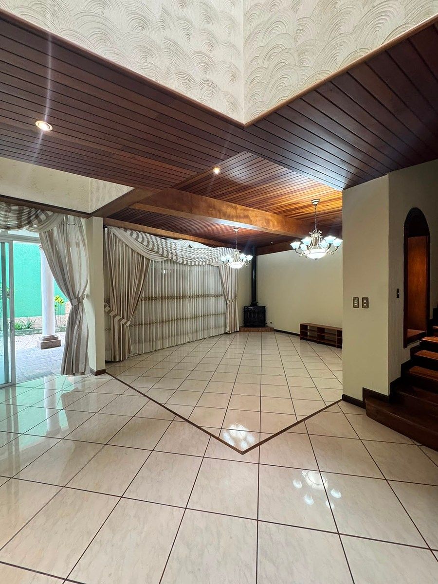 Casa en Zona 13, Guatemala, foto 14 de 17