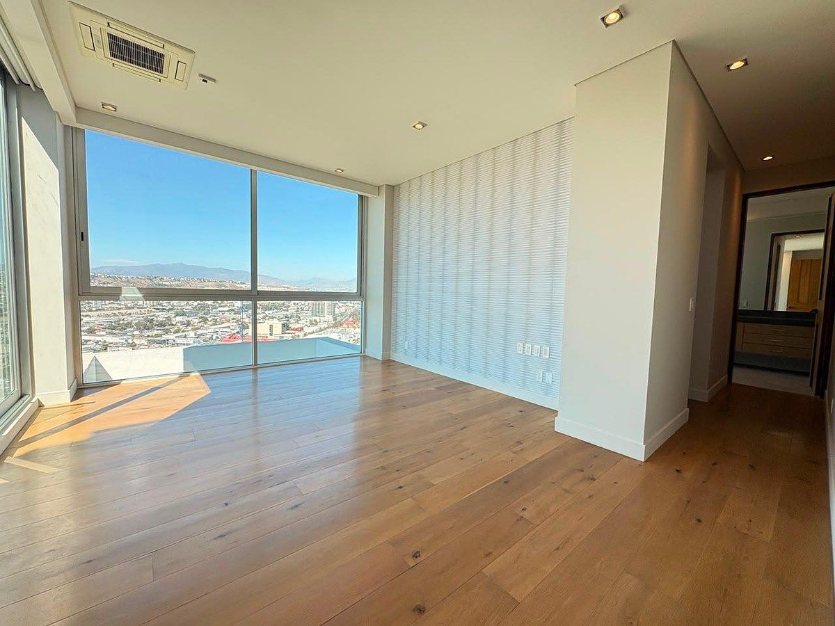 Penthouse en venta en Chapultepec Este. Cerca Zona Rio, Buena Vista, Garita, foto 1 de 48