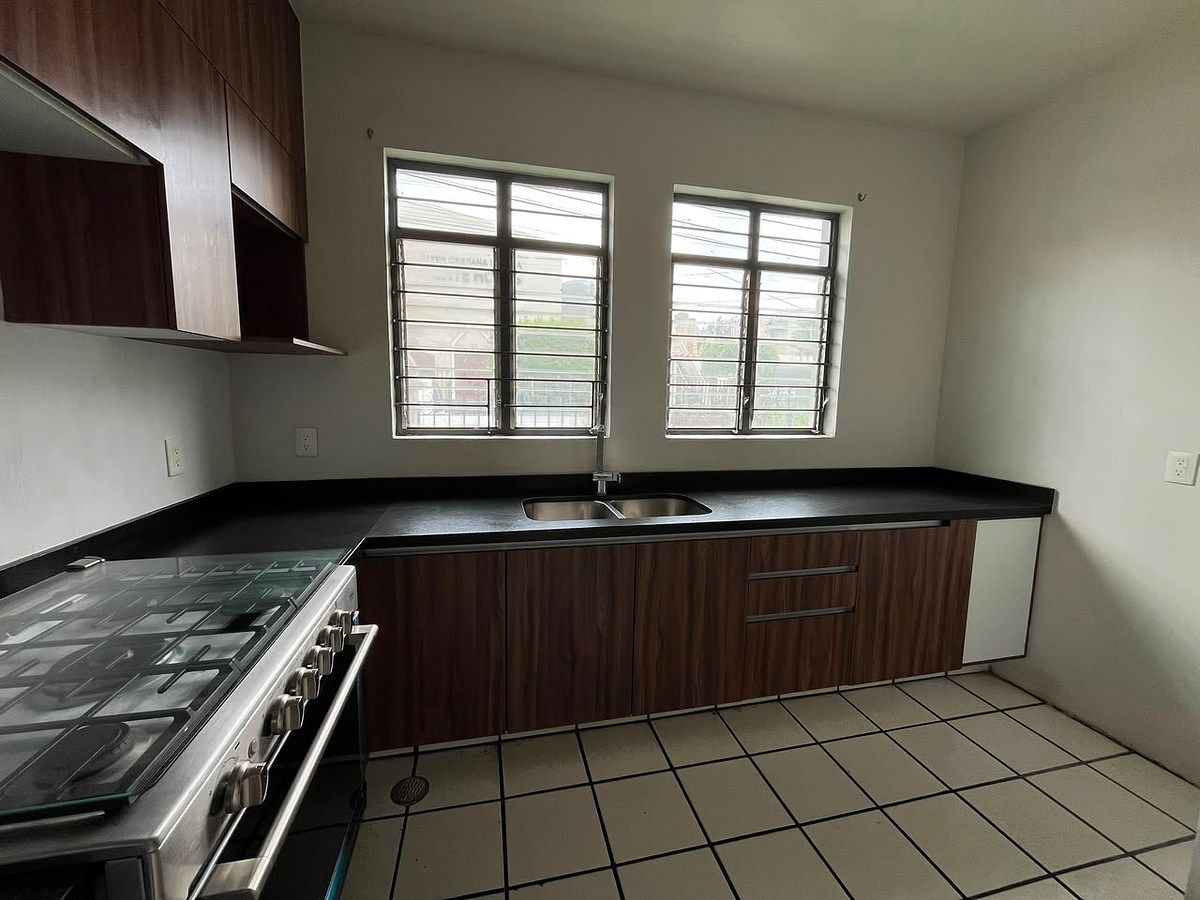 Casa em Arcos de Zapopan 1a. Sección, Zapopan, foto 5 de 26