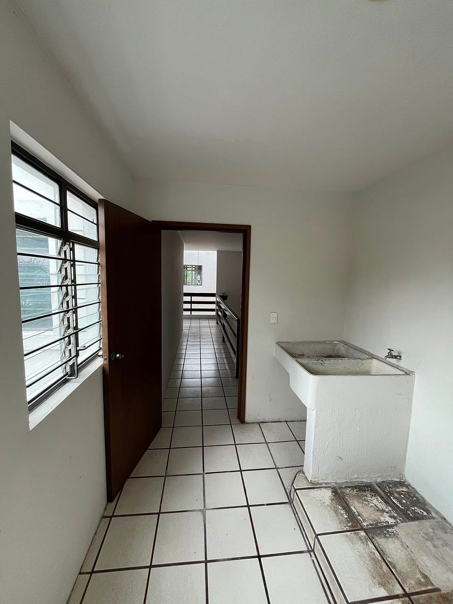 Casa em Arcos de Zapopan 1a. Sección, Zapopan, foto 22 de 26