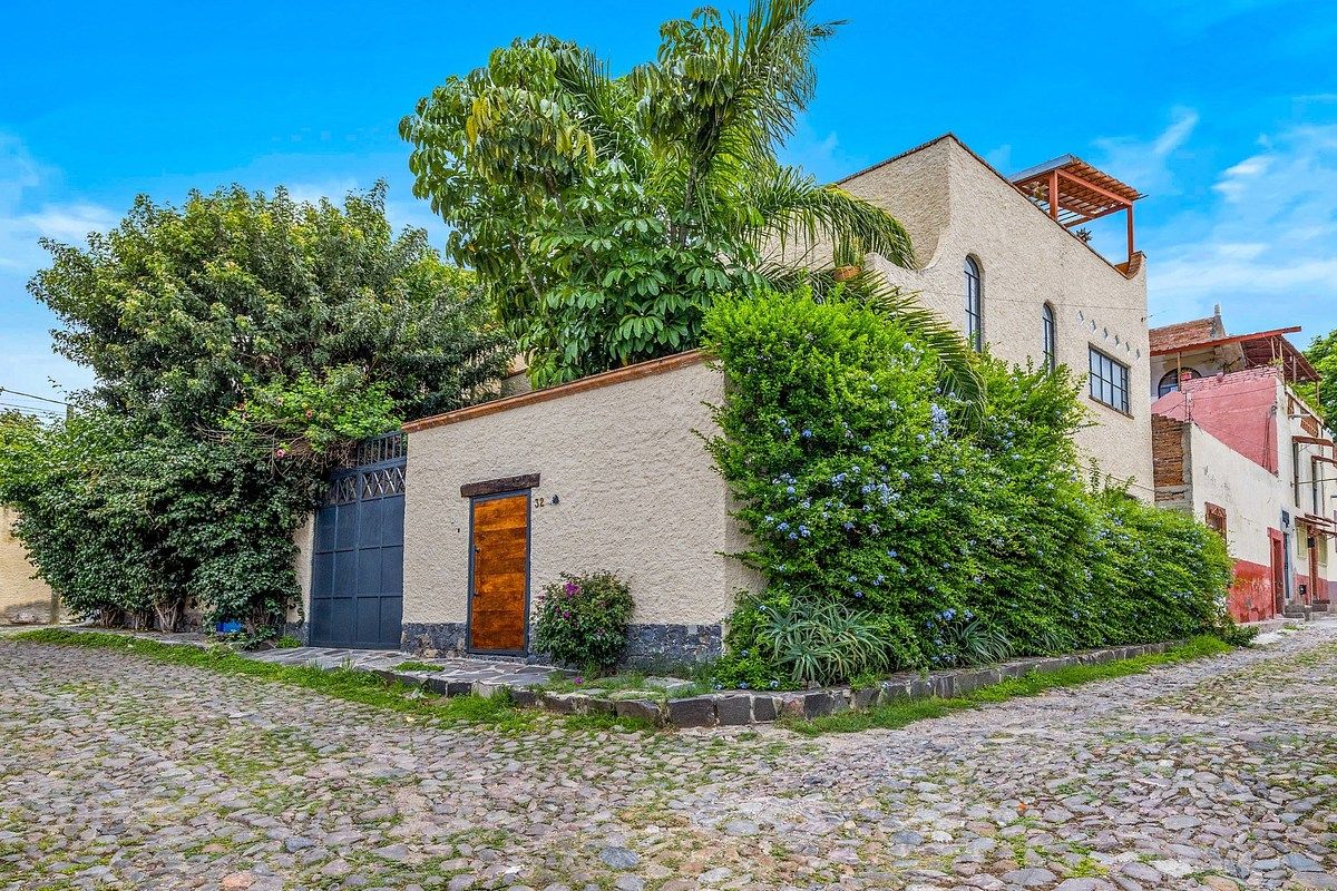 Casa estilo colonial en San Miguel de Allende, amueblada y cerca del Centro, foto 1 de 18