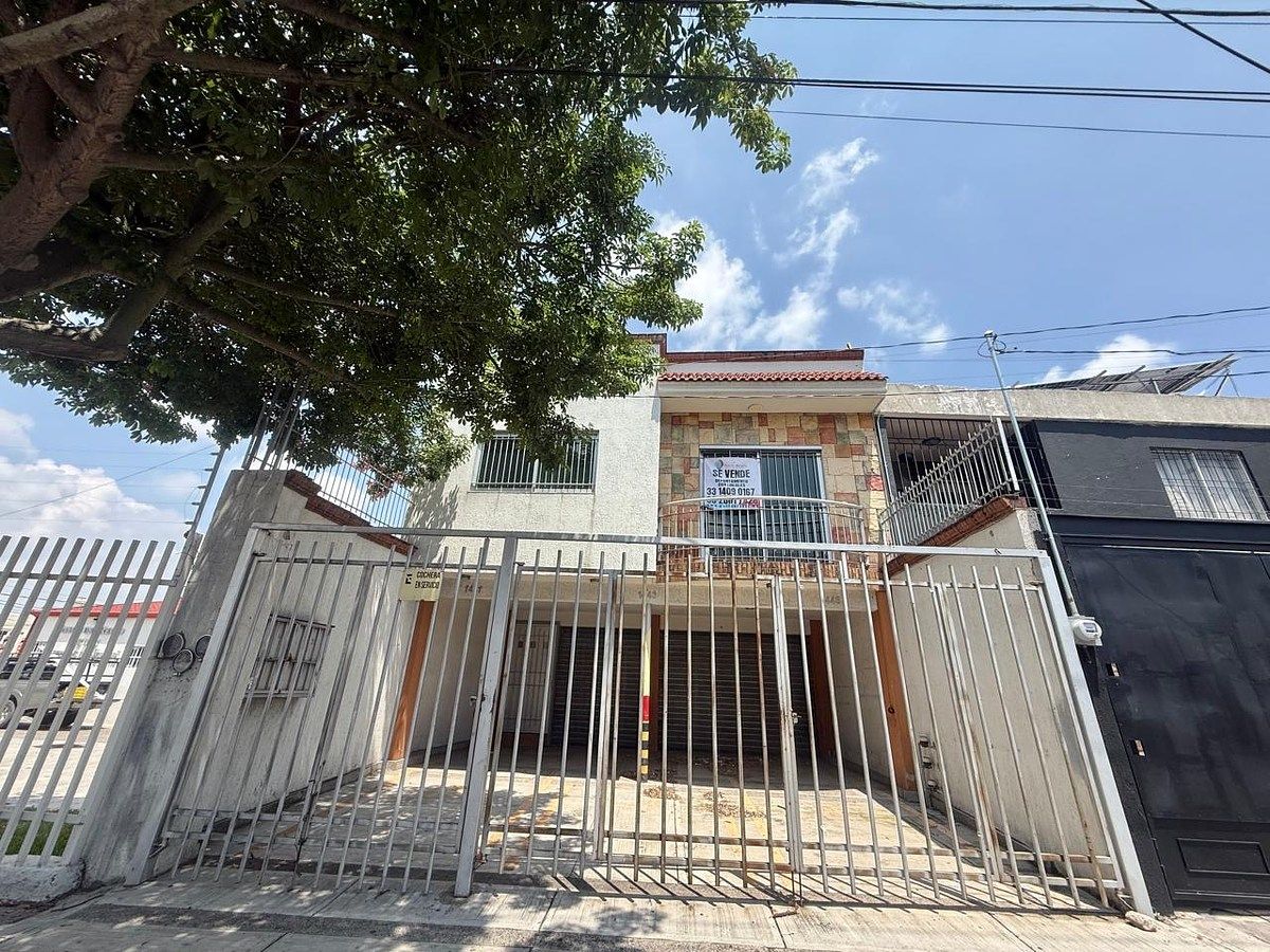 DEPARTAMENTO CON LOCALES EN AV BELISARIO DOMINGUEZ, foto 1 de 16
