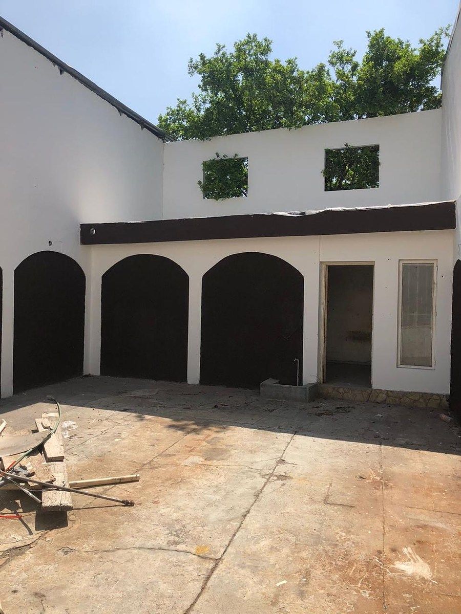 CASA IDEAL PARA OFICINAS PARA REMODELAR,  COL CENTRO, photo 1 of 15