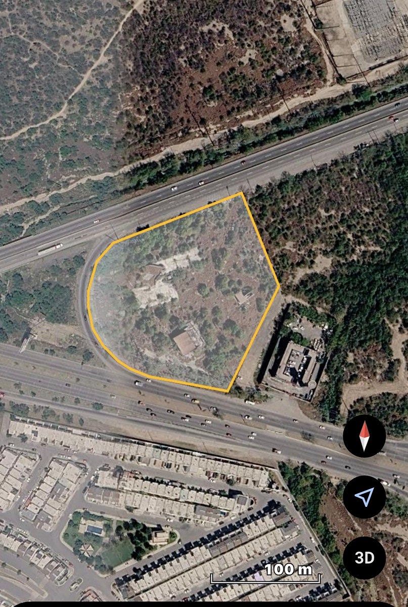 Lote comercial em Mitras Poniente, García, foto 8 de 10