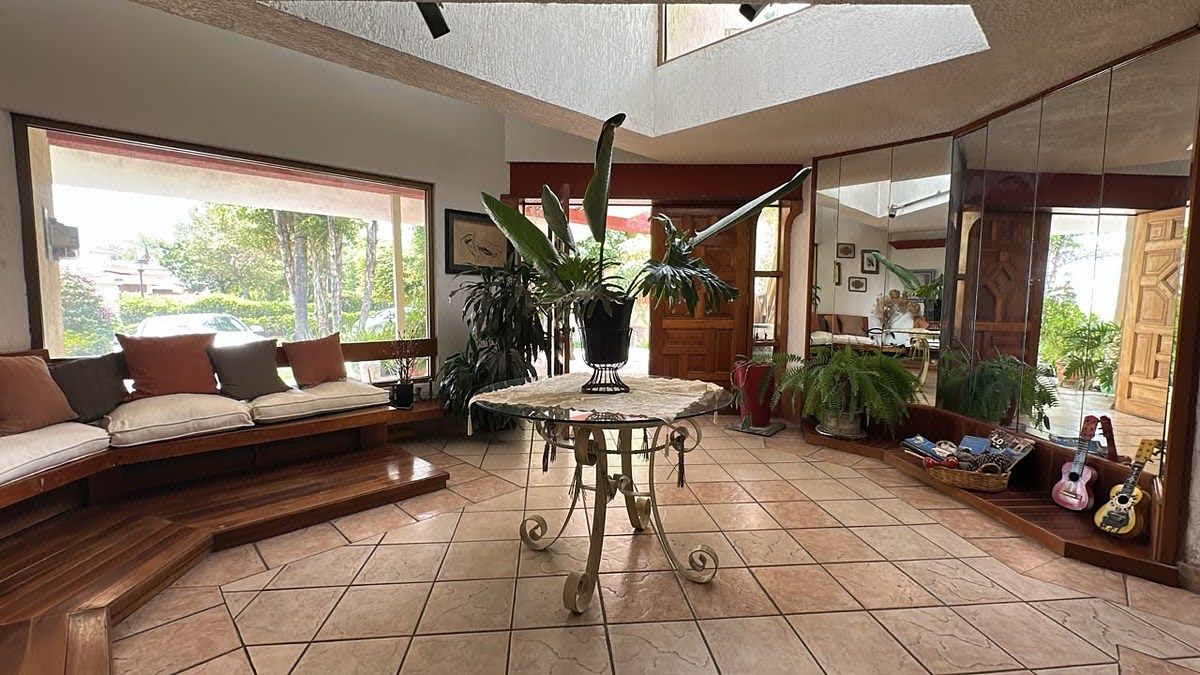 Casa en Lomas Del Bosque, Zapopan, foto 3 de 32